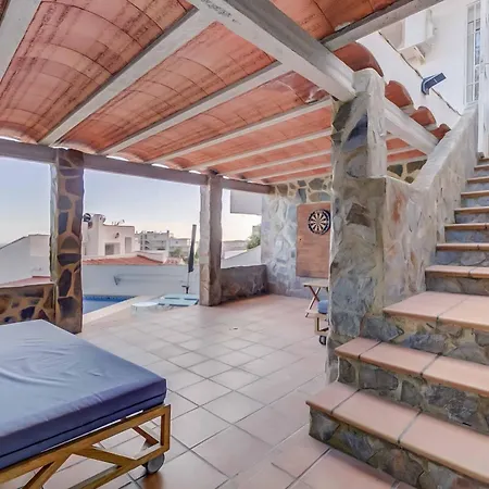 129 - Stunning Townhouse With Private Pool & Views, Benalmadena