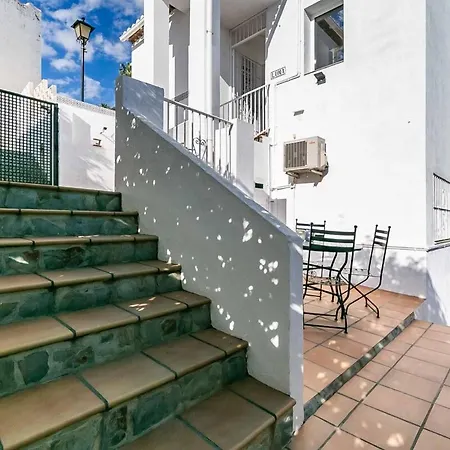 129 - Stunning Townhouse With Private Pool & Views, *